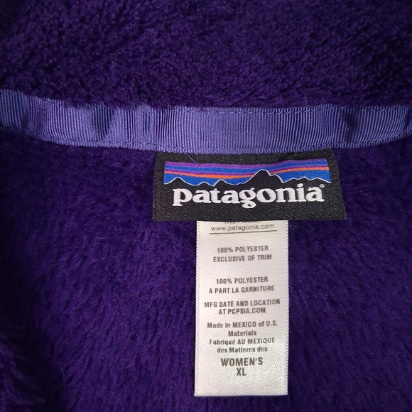 Patagonia Women's Purple Fleece Sweater - Picture 4 of 9
